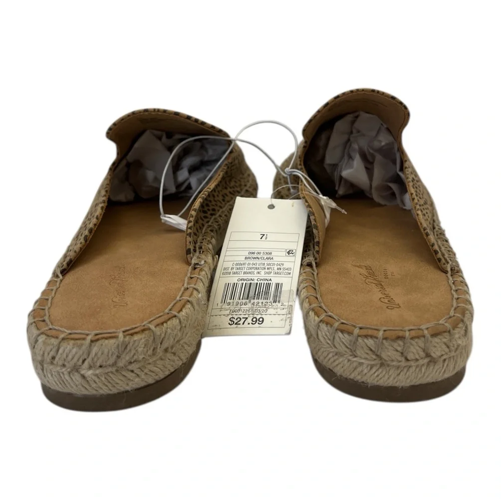 Universal Thread Clara Leopard Print Espadrilles Slip-On‎ Loafers, Size 7.5